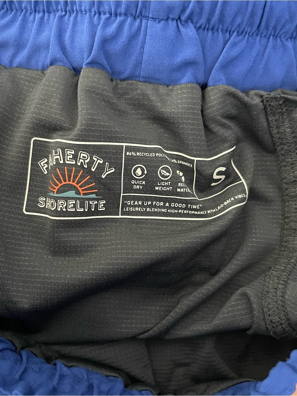 Faherty Shorelite Active Shorts Lagoon Colorblock Women’s Small 2.5” Inseam - Picture 4 of 4
